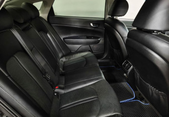 Подержанный автомобиль Kia Optima Sedan 2018 года (13 фото)