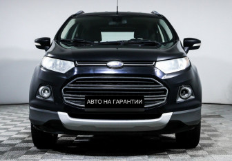 Подержанный автомобиль Ford EcoSport 2015 года (2 фото)