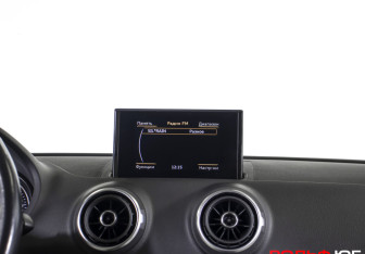 Подержанный автомобиль Audi A3 Hatchback 2014 года (15 фото)