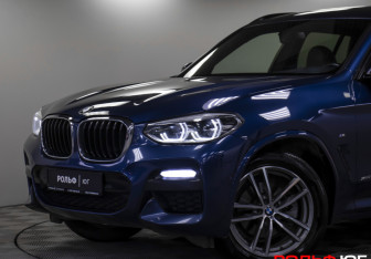 Подержанный автомобиль BMW X3 2018 года (22 фото)