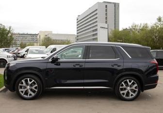 Подержанный автомобиль Hyundai Palisade 2022 года (6 фото)