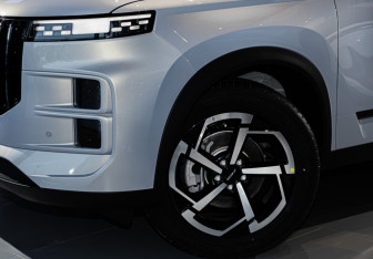 Новый Jaecoo J7 2025 (5 фото)