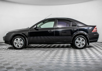 Подержанный автомобиль Ford Mondeo Sedan 2006 года (8 фото)