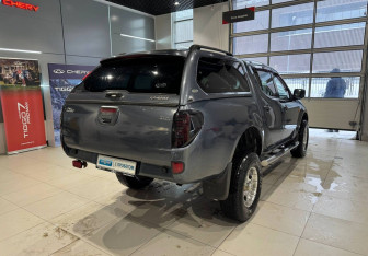 Подержанный автомобиль Mitsubishi L200 2007 года (4 фото)