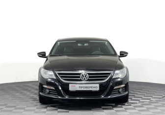 Подержанный автомобиль Volkswagen Passat CC 2010 года (2 фото)