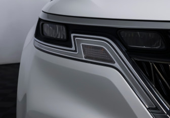 Подержанный автомобиль Kia Carnival 2020 года (24 фото)