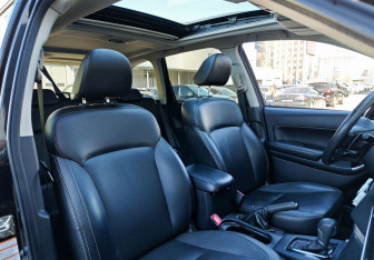 Подержанный автомобиль Subaru Forester Suv 2016 года (12 фото)