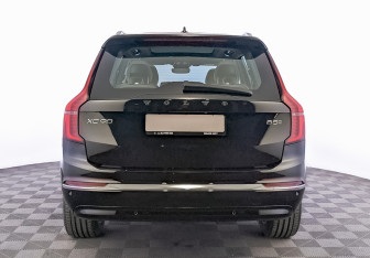 Новый Volvo XC90 2025 (6 фото)