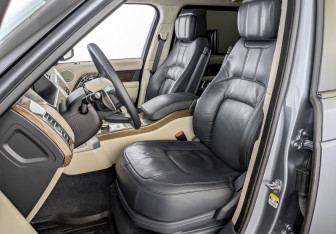 Подержанный автомобиль Land Rover Range Rover 2018 года (20 фото)