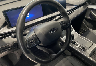 Подержанный автомобиль Chery Tiggo 7 Pro Max 2023 года (14 фото)