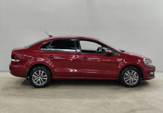 Подержанный автомобиль Volkswagen Polo Sedan 2019 года (4 фото)