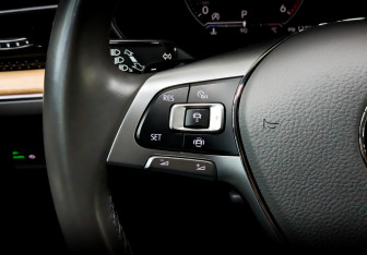 Подержанный автомобиль Volkswagen Touareg 2019 года (27 фото)