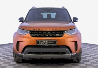 Подержанный автомобиль Land Rover Discovery 2019 года (2 фото)