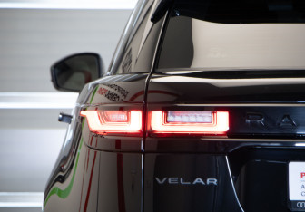 Подержанный автомобиль Land Rover Range Rover Velar 2022 года (35 фото)