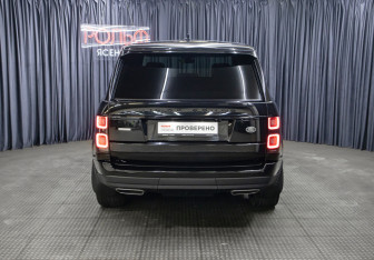 Подержанный автомобиль Land Rover Range Rover 2019 года (6 фото)