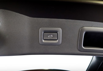 Подержанный автомобиль Mazda CX-5 2020 года (25 фото)