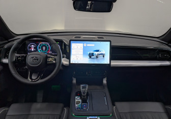 Новый GAC GS8 2026 (10 фото)