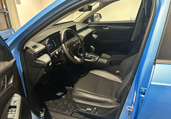 Новый Haval Jolion 2025 (9 фото)