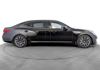 Подержанный автомобиль Hyundai Equus 2015 года (4 фото)