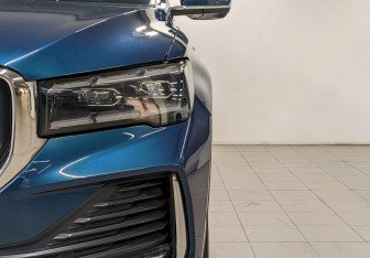 Подержанный автомобиль Geely Monjaro 2024 года (18 фото)