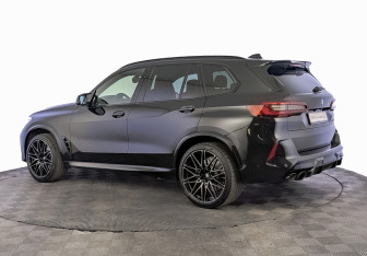 Подержанный автомобиль BMW X5 M 2020 года (7 фото)