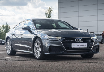 Подержанный автомобиль Audi A7 2018 года (3 фото)