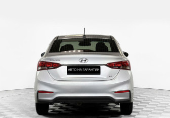 Подержанный автомобиль Hyundai Solaris Sedan 2019 года (6 фото)