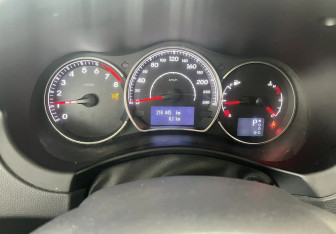 Подержанный автомобиль Renault Koleos 2013 года (11 фото)