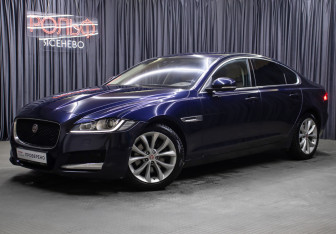 Подержанный автомобиль Jaguar XF Sedan 2016 года (1 фото)