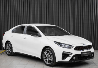 Подержанный автомобиль Kia Cerato Sedan 2020 года (3 фото)