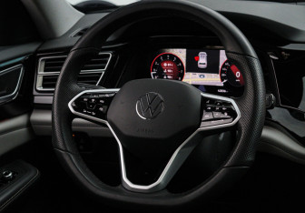 Подержанный автомобиль Volkswagen Teramont 2024 года (11 фото)