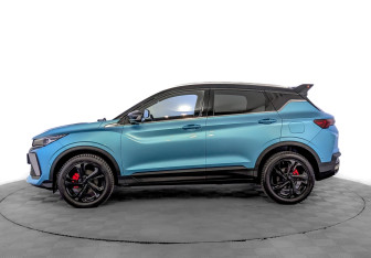 Подержанный автомобиль Geely Coolray 2024 года (8 фото)