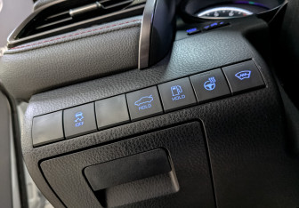 Подержанный автомобиль Toyota Camry Sedan 2021 года (26 фото)