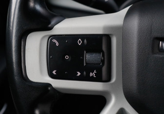 Подержанный автомобиль Land Rover Defender Suv 2022 года (27 фото)