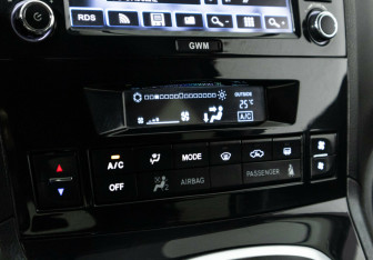 Подержанный автомобиль Great Wall Hover H6 2014 года (10 фото)