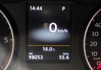 Подержанный автомобиль Volkswagen Multivan 2019 года (19 фото)