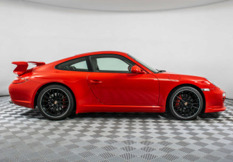 Подержанный автомобиль Porsche 911 Coupe 2010 года (4 фото)