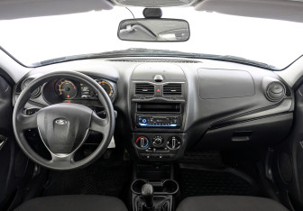 Подержанный автомобиль LADA (ВАЗ) Granta Sedan 2022 года (14 фото)