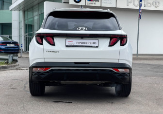 Подержанный автомобиль Hyundai Tucson 2022 года (6 фото)