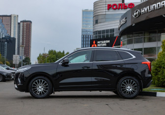 Подержанный автомобиль Haval Jolion 2023 года (6 фото)