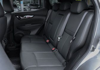 Подержанный автомобиль Nissan Qashqai 2021 года (10 фото)