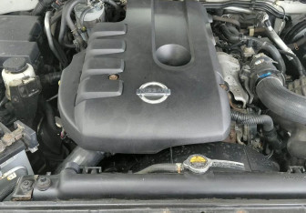 Подержанный автомобиль Nissan Pathfinder 2013 года (21 фото)