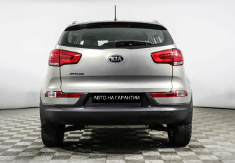 Подержанный автомобиль Kia Sportage 2014 года (4 фото)
