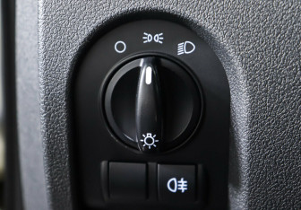 Подержанный автомобиль LADA (ВАЗ) Granta Sedan 2018 года (17 фото)