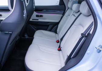 Подержанный автомобиль Jetour Dashing 2023 года (11 фото)