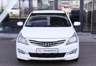 Подержанный автомобиль Hyundai Solaris Sedan 2016 года (2 фото)