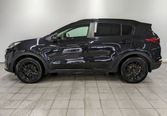 Подержанный автомобиль Kia Sportage 2021 года (8 фото)
