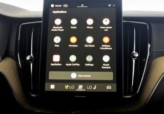 Новый Volvo XC60 2025 (11 фото)