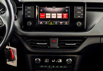 Подержанный автомобиль Skoda Rapid Liftback 2022 года (15 фото)