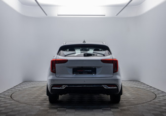 Подержанный автомобиль Haval Jolion 2023 года (6 фото)